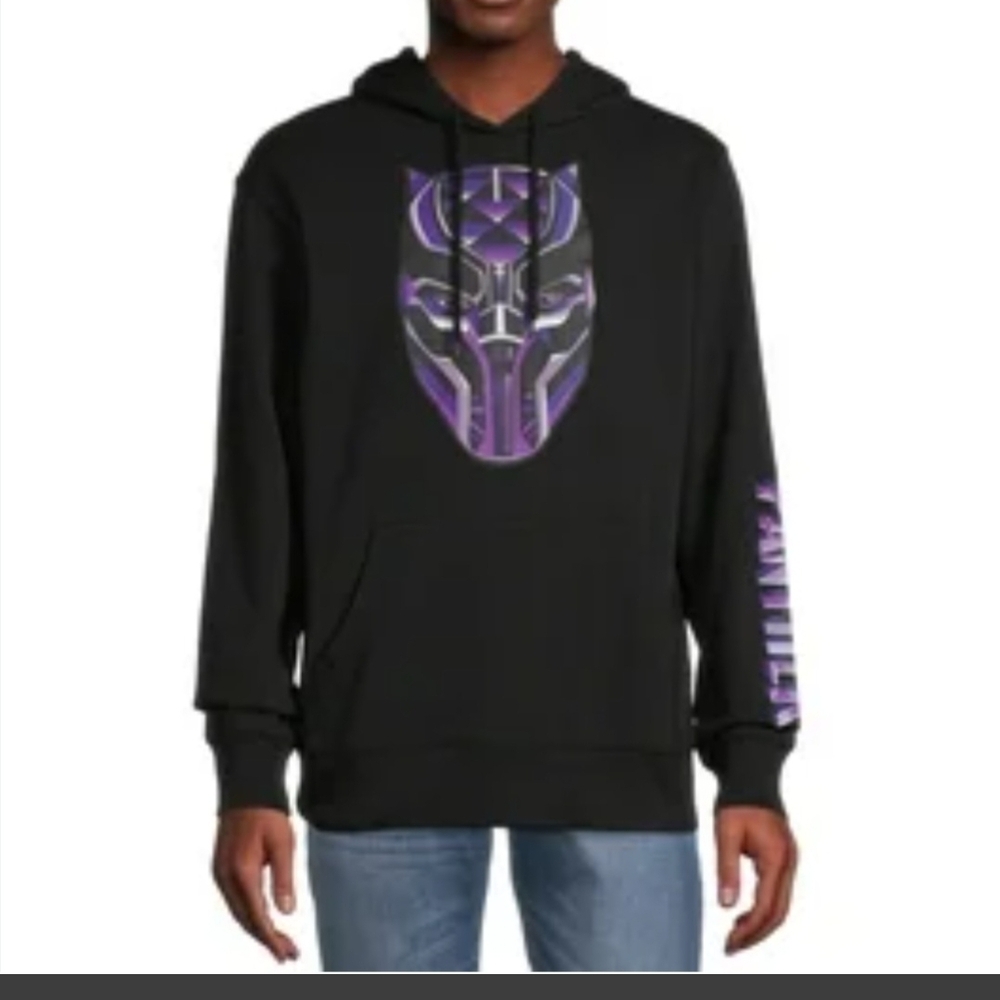 NWT /Black Panther  / Black and Purple Graphic Hoodie Sweatshirt/ Men's :SMALL
